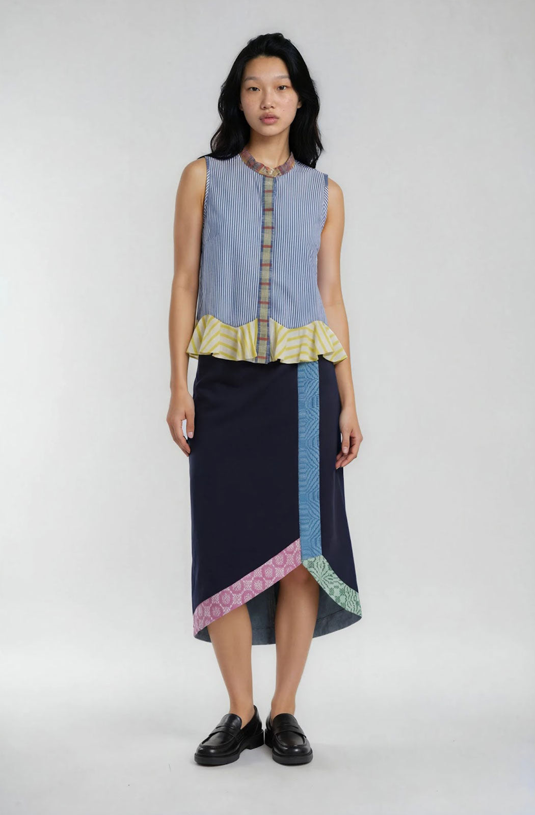 Scallop Slim Midi Skirt